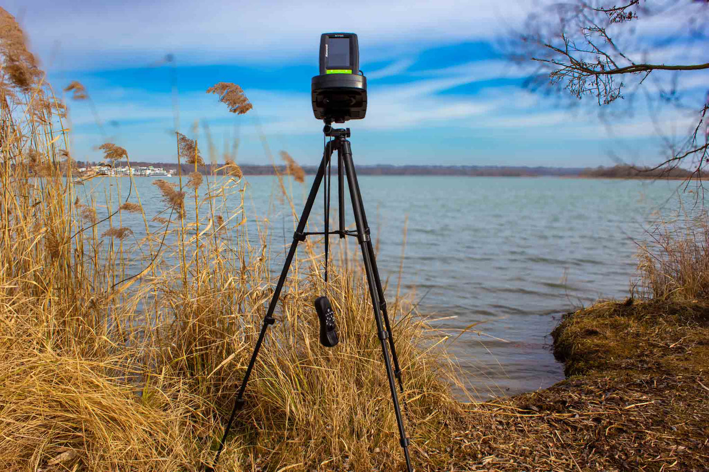 Echolot-Stativ-Wasser