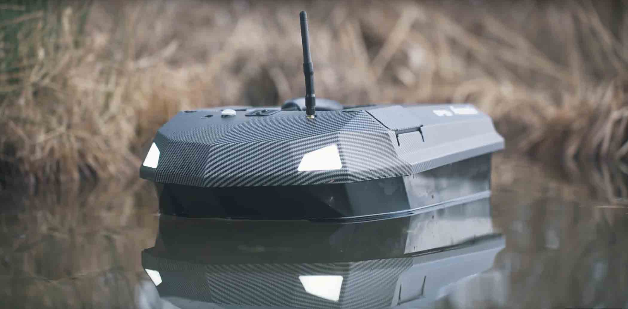 Video laden: Produktvorstellung Manuowell Assassin Futterboot Bait Boat mit GPS und Autopilot
